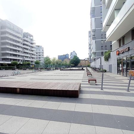 Labo Apartment Bliska Wola - Parking, Klimatyzacja Warsaw Ngoại thất bức ảnh
